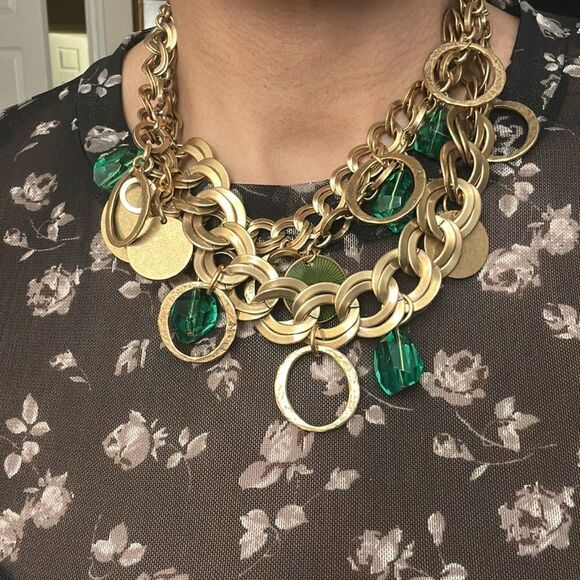 SIGNED OSCAR DE LA RENTA GOLD-PLATED ECLECTIC "GYPSY" DESIGN NECKLACE - Picture 2 of 3